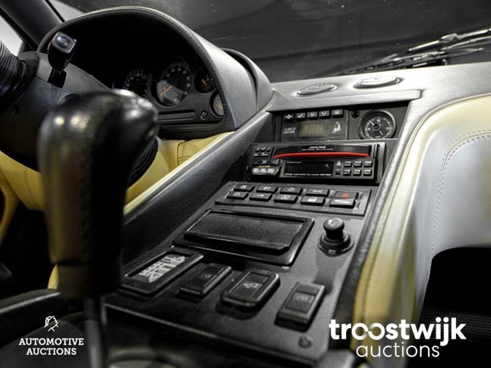 Lamborghini Diablo VT Roadster 5.7 V12 Car