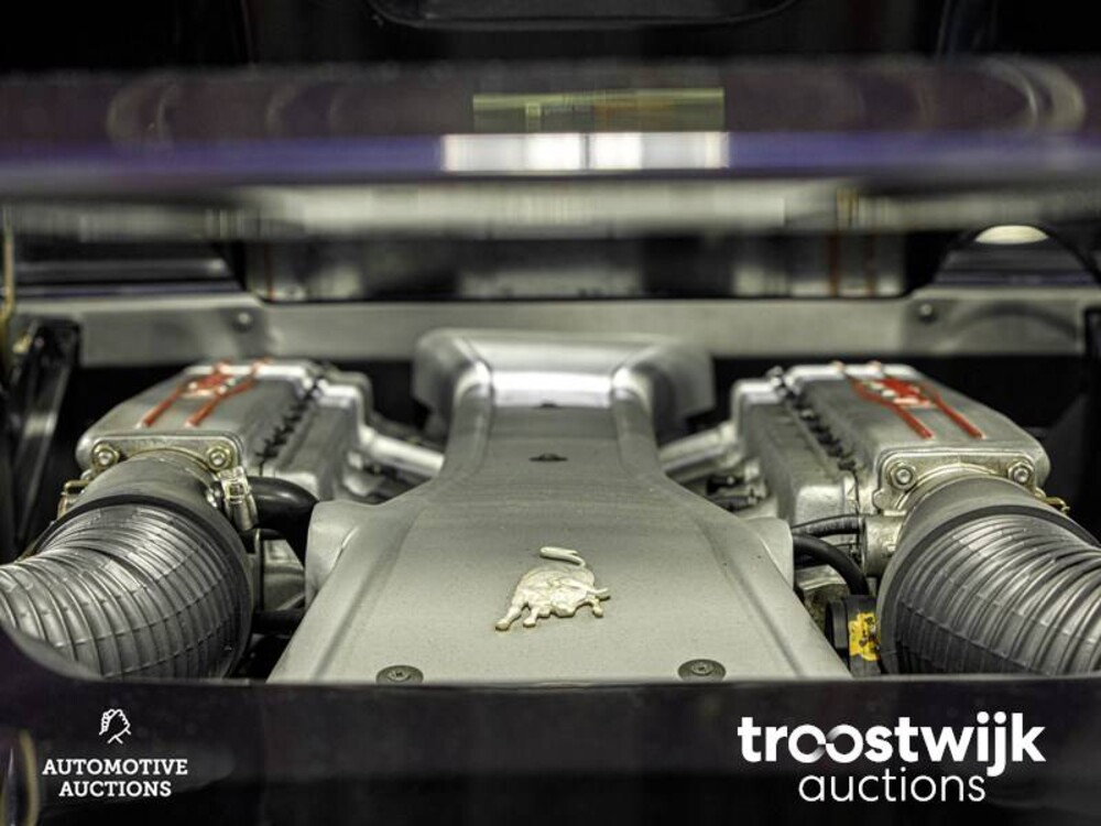 Lamborghini Diablo VT Roadster 5.7 V12 Car