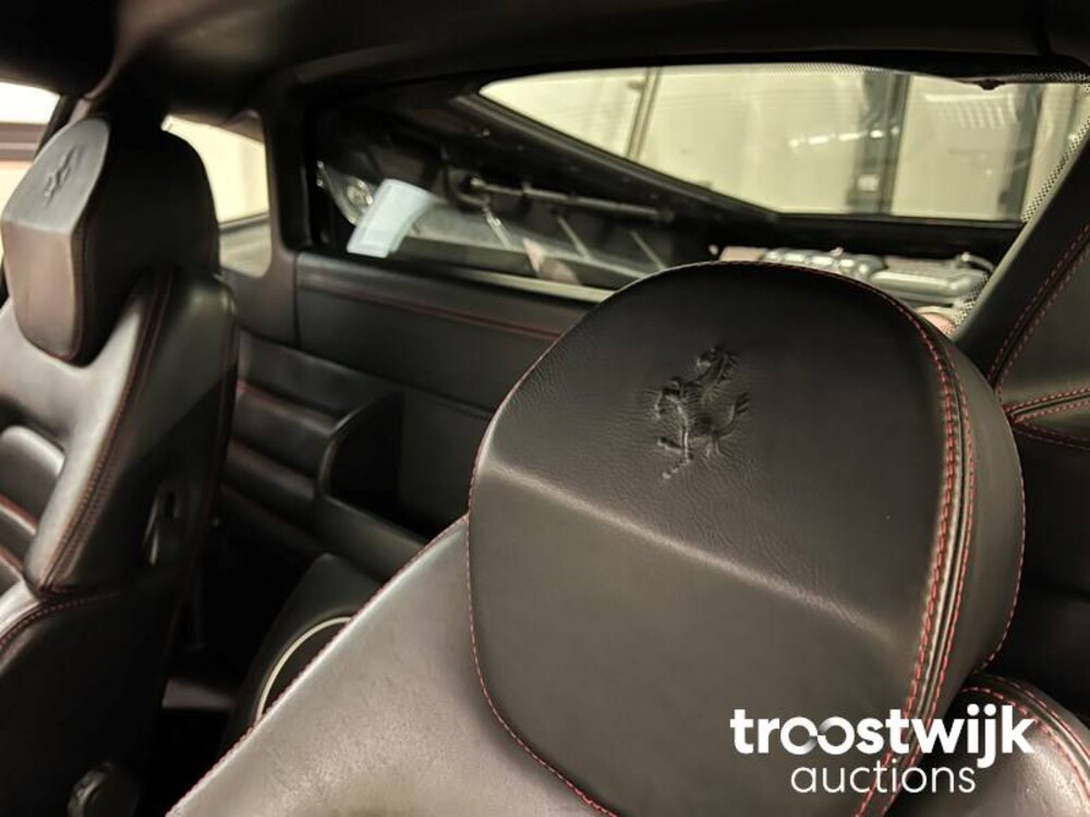 Ferrari 360 Modena 3.6 V8 Car