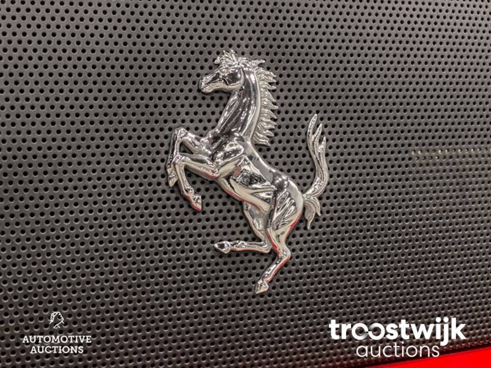 Ferrari 360 Modena 3.6 V8 Car