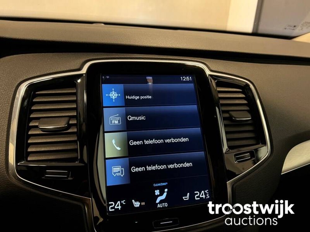 Volvo XC90 D5 2.0 AWD Inscription  Car