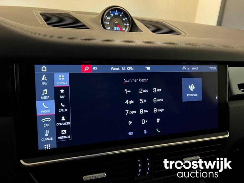 Porsche Cayenne S 2.9 V6 Car