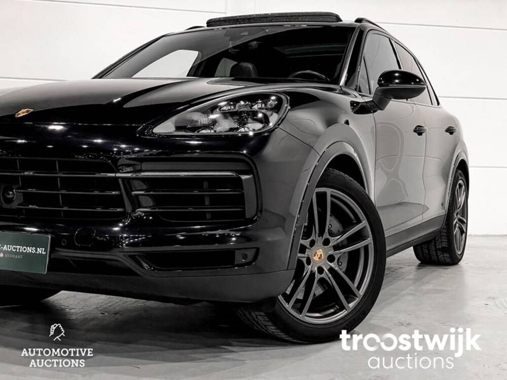 Porsche Cayenne S 2.9 V6 Car