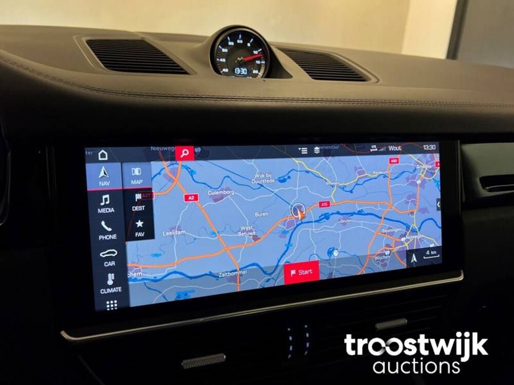 Porsche Cayenne S 2.9 V6 Car