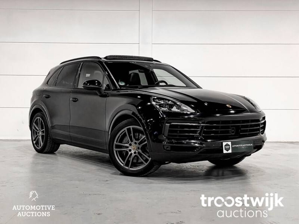 Porsche Cayenne S 2.9 V6 Car