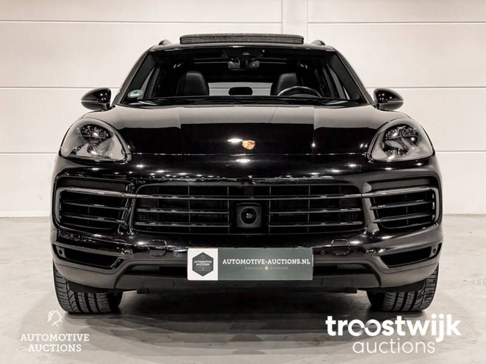 Porsche Cayenne S 2.9 V6 Car