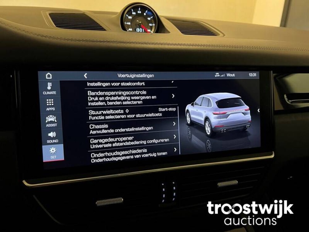 Porsche Cayenne S 2.9 V6 Car