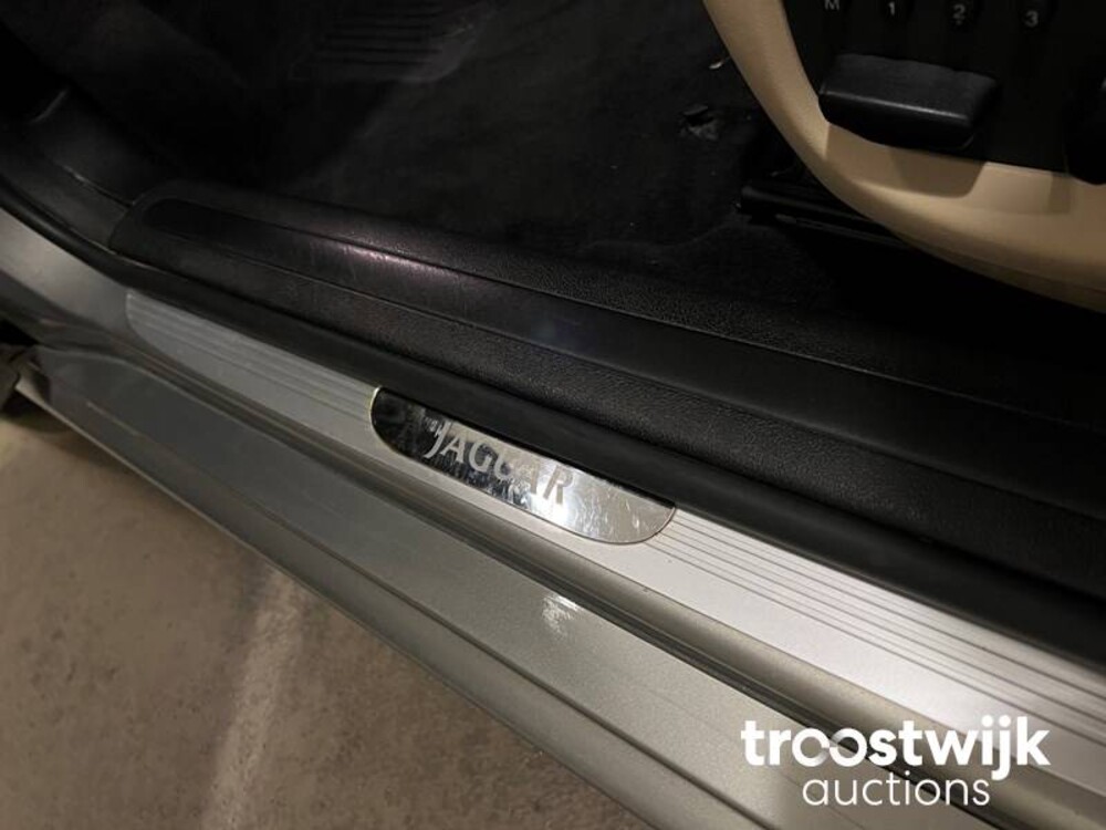 Jaguar X-Type Executive 2.2  Car