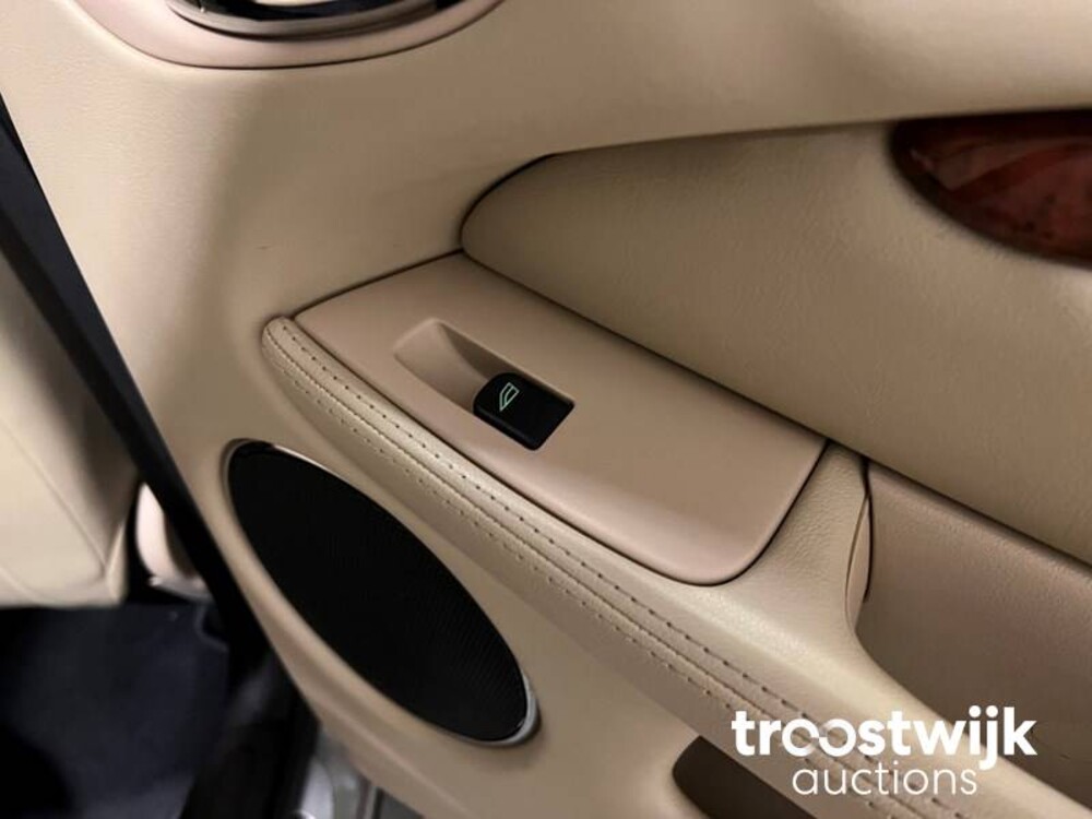 Jaguar X-Type Executive 2.2  Car