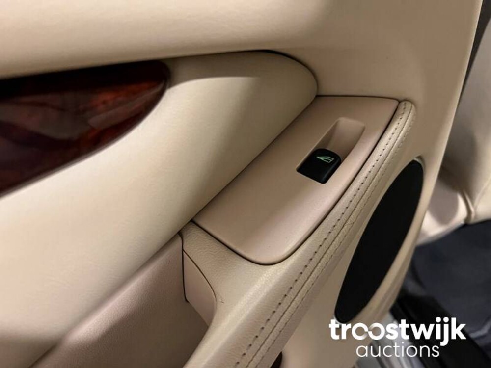 Jaguar X-Type Executive 2.2  Car