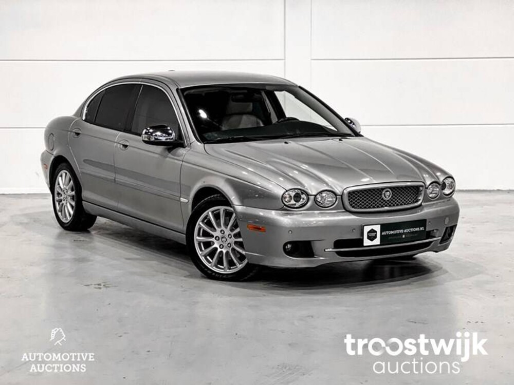 Jaguar X-Type Executive 2.2  Car