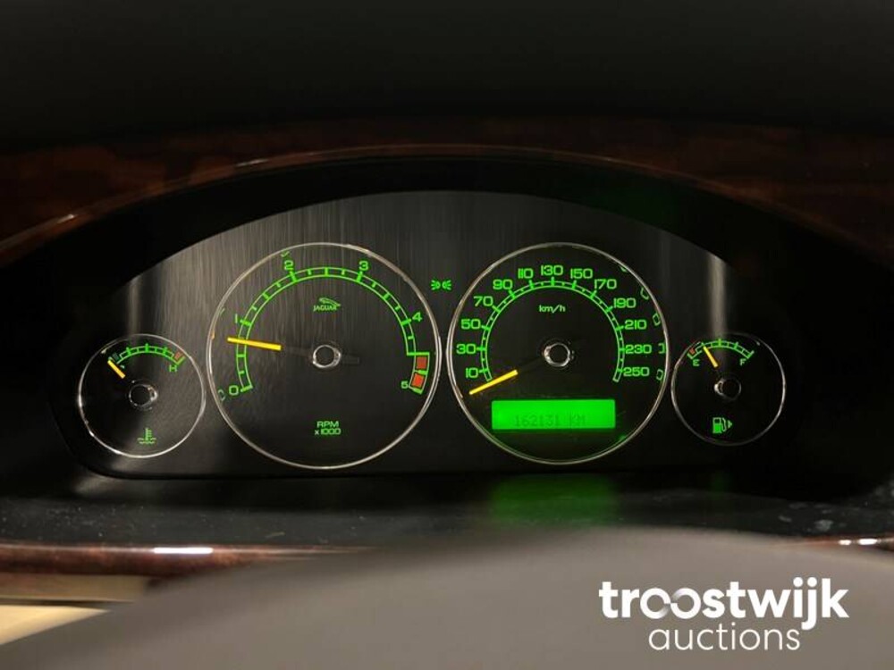 Jaguar X-Type Executive 2.2  Car