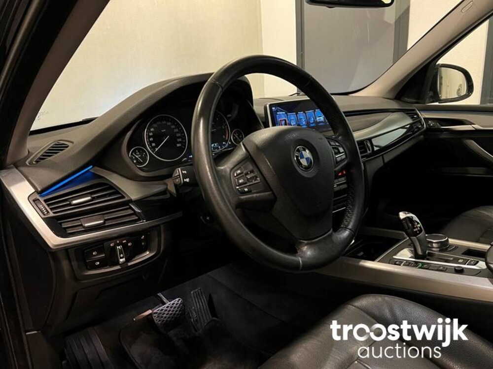 BMW X5 xDrive30d High Executive Car
