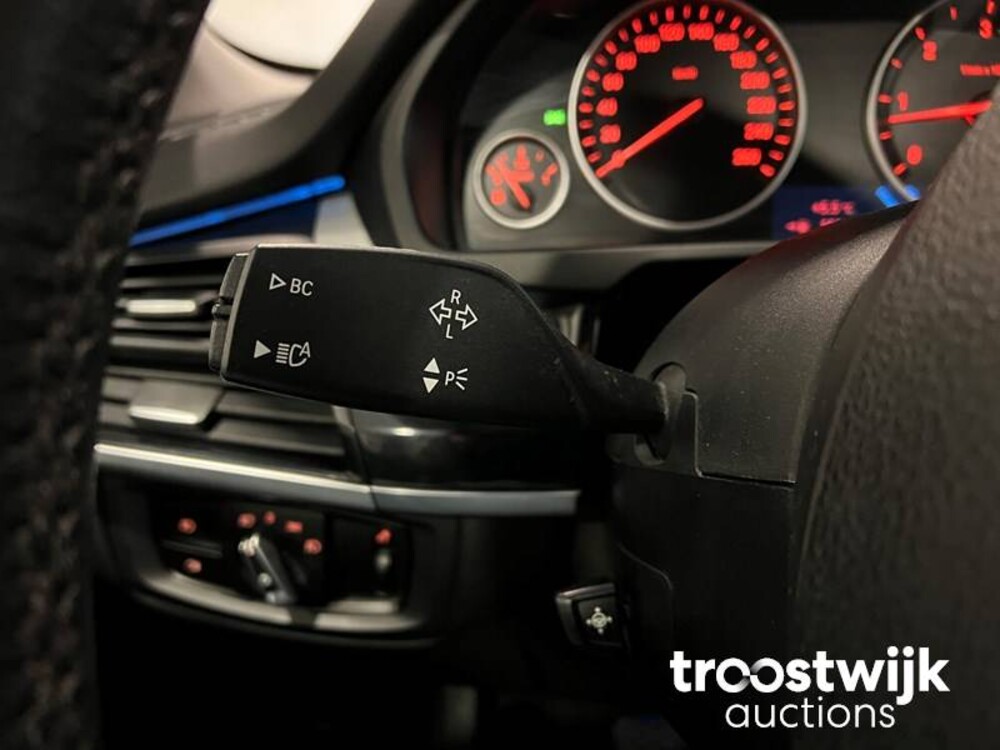 BMW X5 xDrive30d High Executive Car