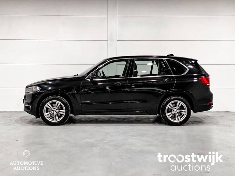 BMW X5 xDrive30d High Executive Car