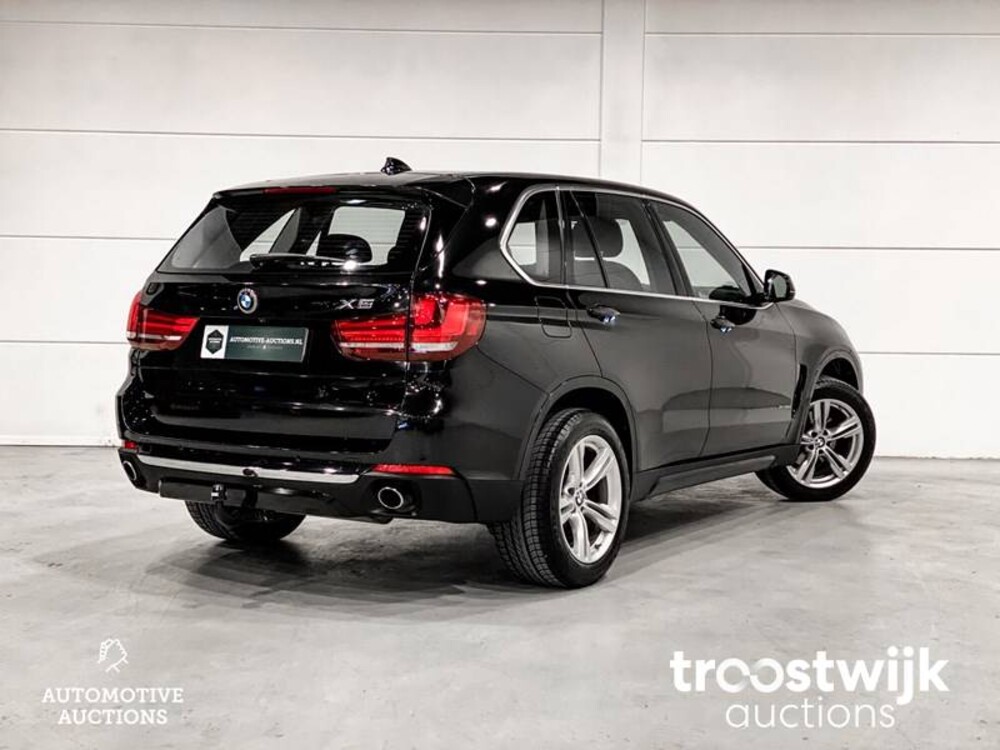 BMW X5 xDrive30d High Executive Car