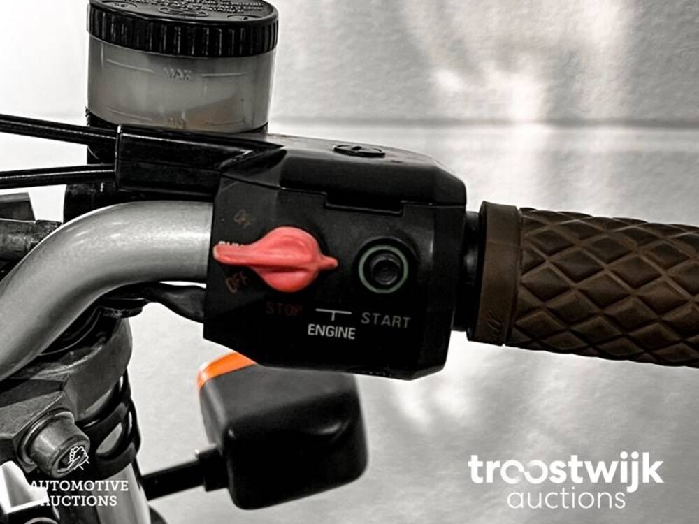 BMW R45 Cafe Racer Tour Motorcycle