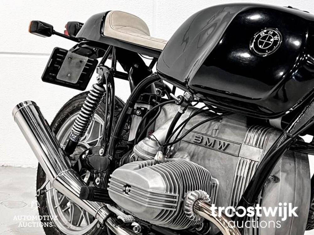 BMW R45 Cafe Racer Tour Motorcycle