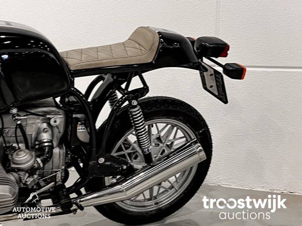 BMW R45 Cafe Racer Tour Motorcycle