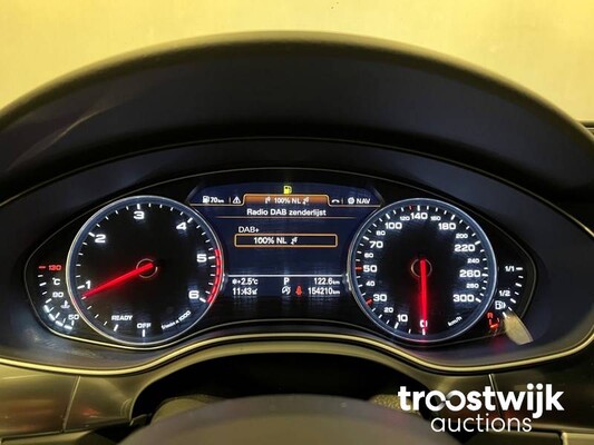 Audi A6 Avant S-Line TDI Ultra Sport Edition Auto