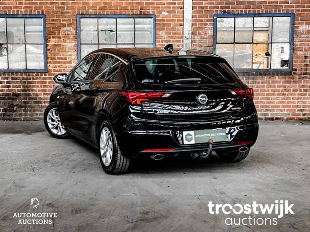 Opel Innovation 200pk 2017 -Orig. NL-, ND-588-T