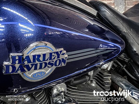 Harley-Davidson FLHT Electra Glide Ultra Classic Motor Cruiser