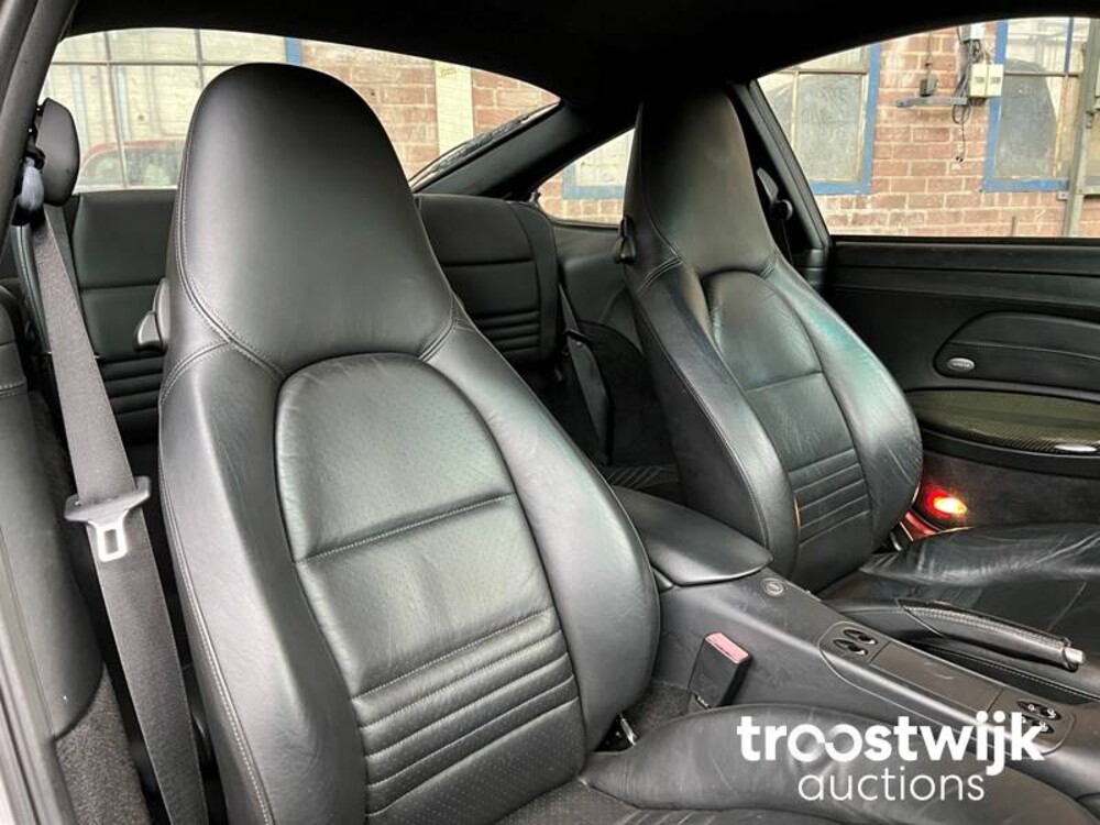 Porsche 911 996 Turbo 420pk 2000 -Youngtimer-