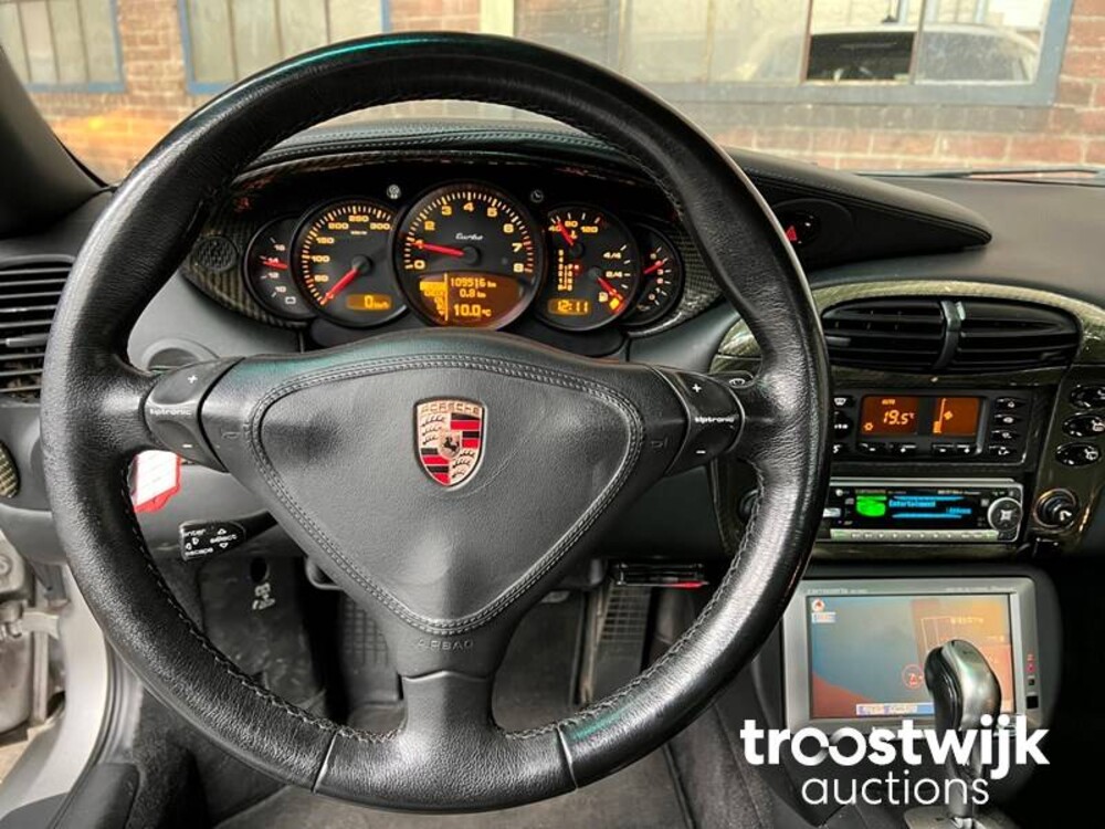 Porsche 911 996 Turbo 420pk 2000 -Youngtimer-