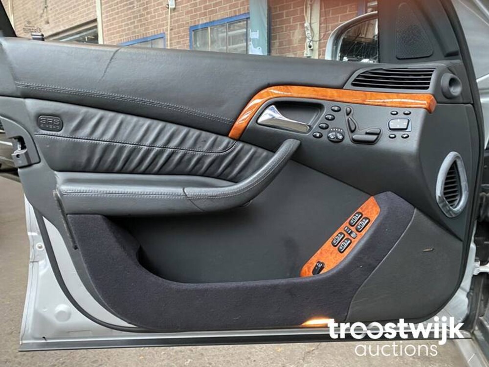 Mercedes-Benz S55 AMG 5.0 V8 S-Klasse 359pk 2001 -Youngtimer-