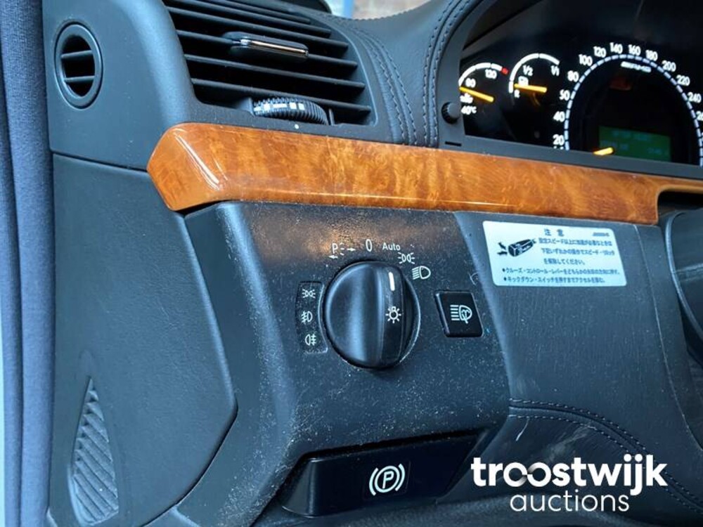 Mercedes-Benz S55 AMG 5.0 V8 S-Klasse 359pk 2001 -Youngtimer-