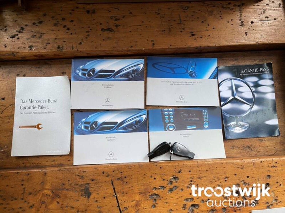 Mercedes-Benz SLK200 Kompressor 163pk 2006 SLK-klasse Cabriolet, 37-XH-RH