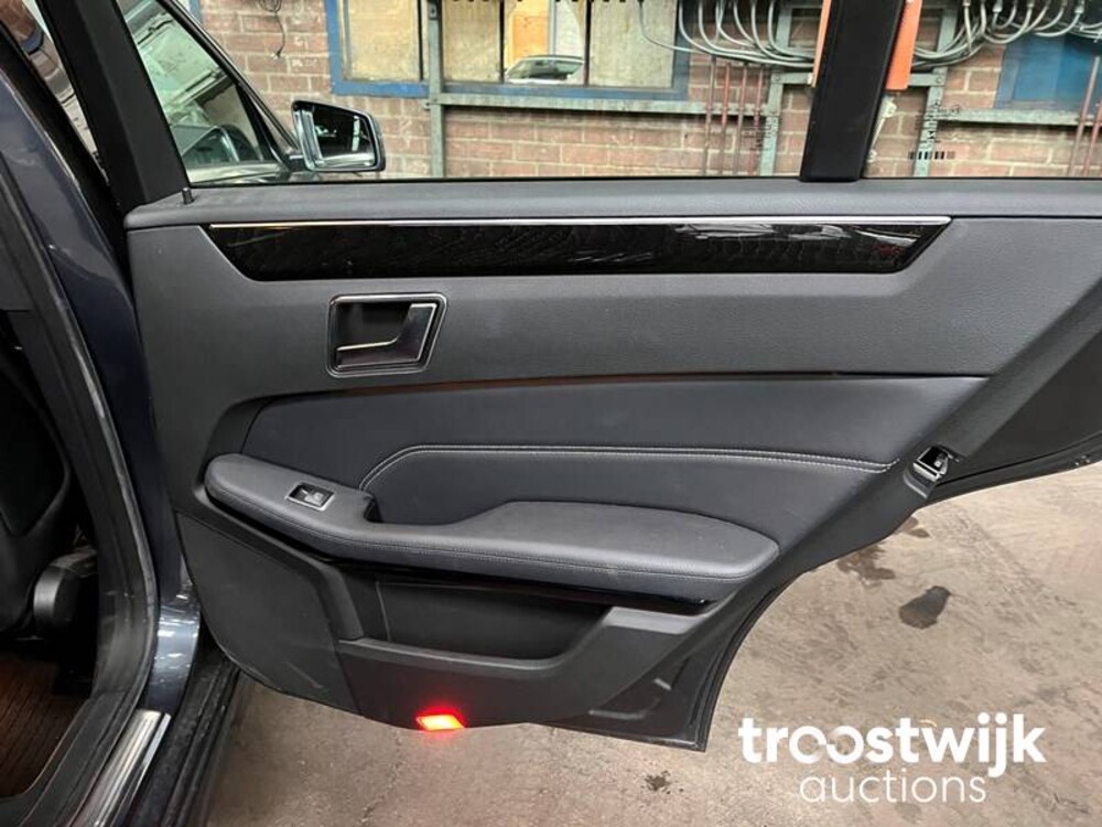 Mercedes-Benz E200 Estate BlueTEC Ambition Avantgarde E-klasse 136pk 2016,  KR-459-L