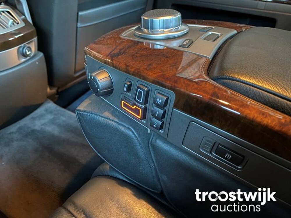 BMW 760Li E65 6.0 V12 445pk 7-serie 2006 -Youngtimer-