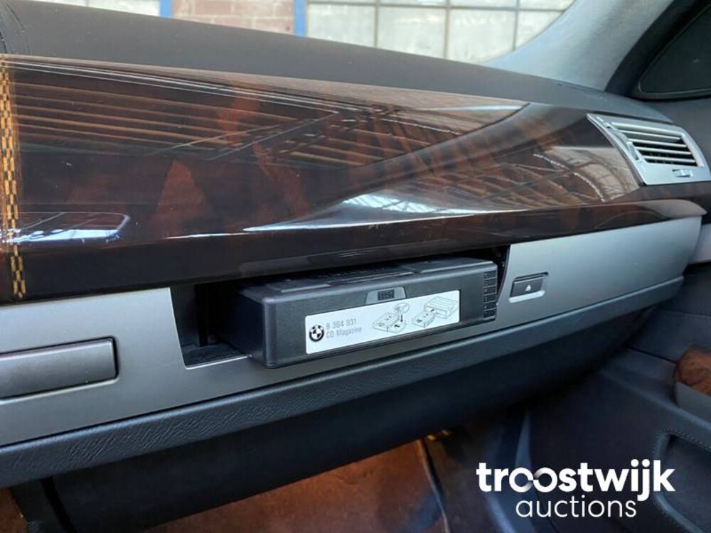 BMW 760Li E65 6.0 V12 445pk 7-serie 2006 -Youngtimer-