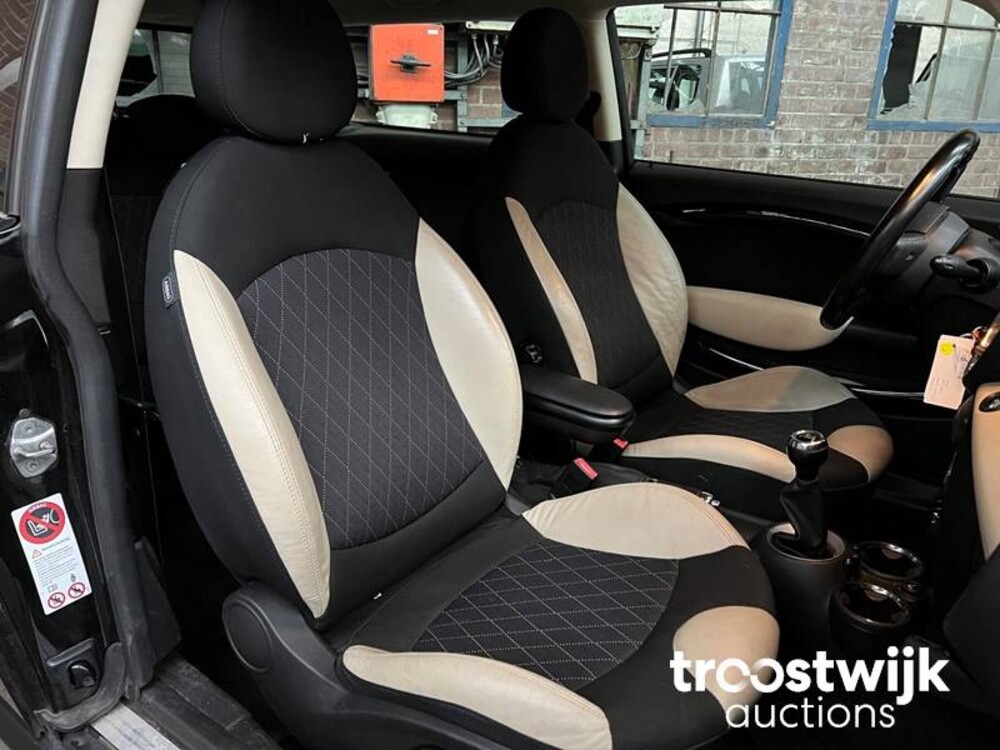 Mini Clubman 1.6 One Busines Line 2012 -Orig. NL-, 96-TFR-4