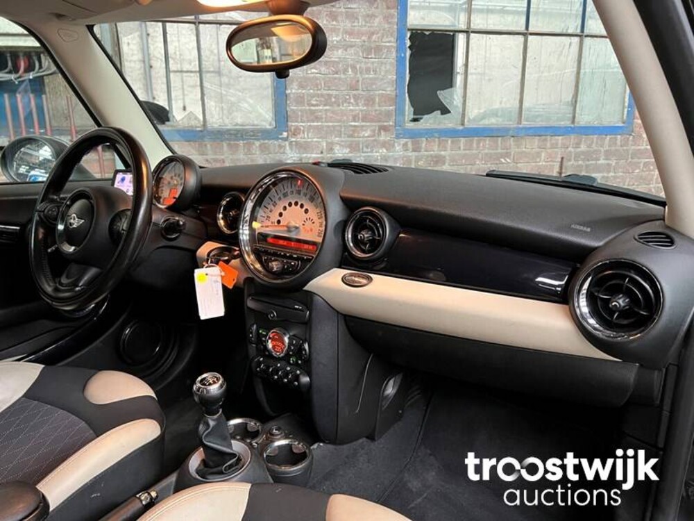 Mini Clubman 1.6 One Busines Line 2012 -Orig. NL-, 96-TFR-4