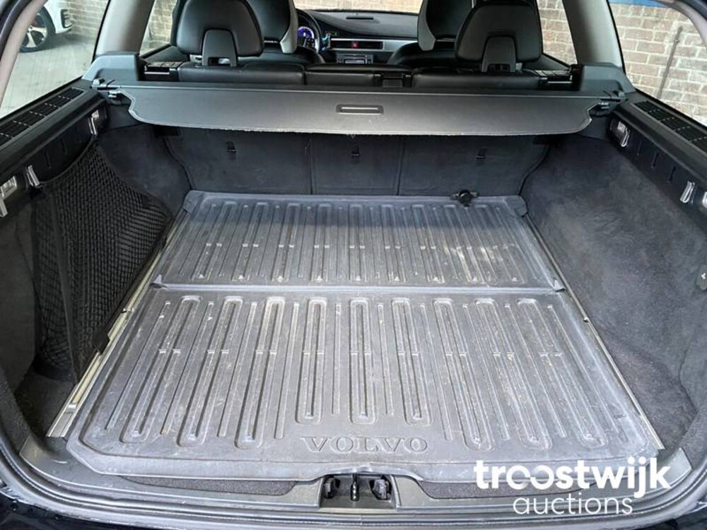 Volvo V70 2.0T R-Edition 203pk 2011 -Orig NL-, 62-PBB-1