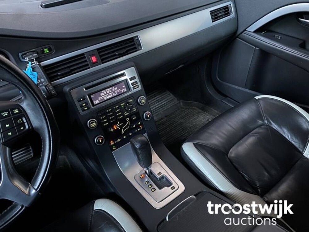 Volvo V70 2.0T R-Edition 203pk 2011 -Orig NL-, 62-PBB-1