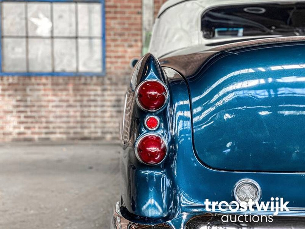 Buick Roadmaster Convertible 76 C V8 Cabriolet 200pk 1954
