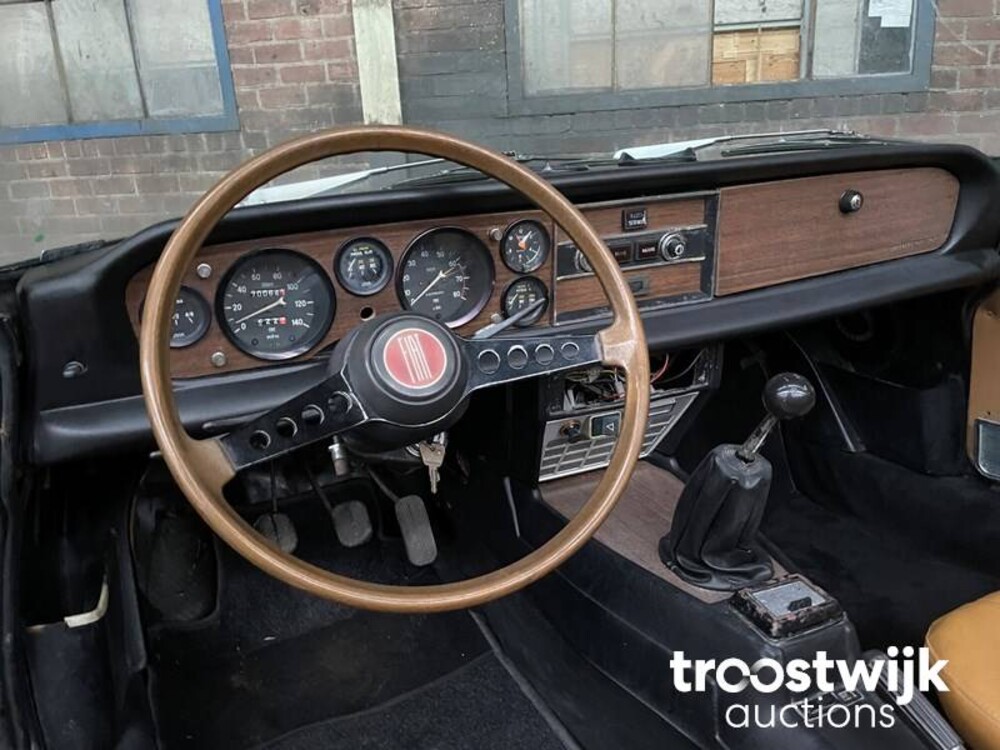 Fiat 124 1800 Sport Spider 84pk 1977, RL-FR-82