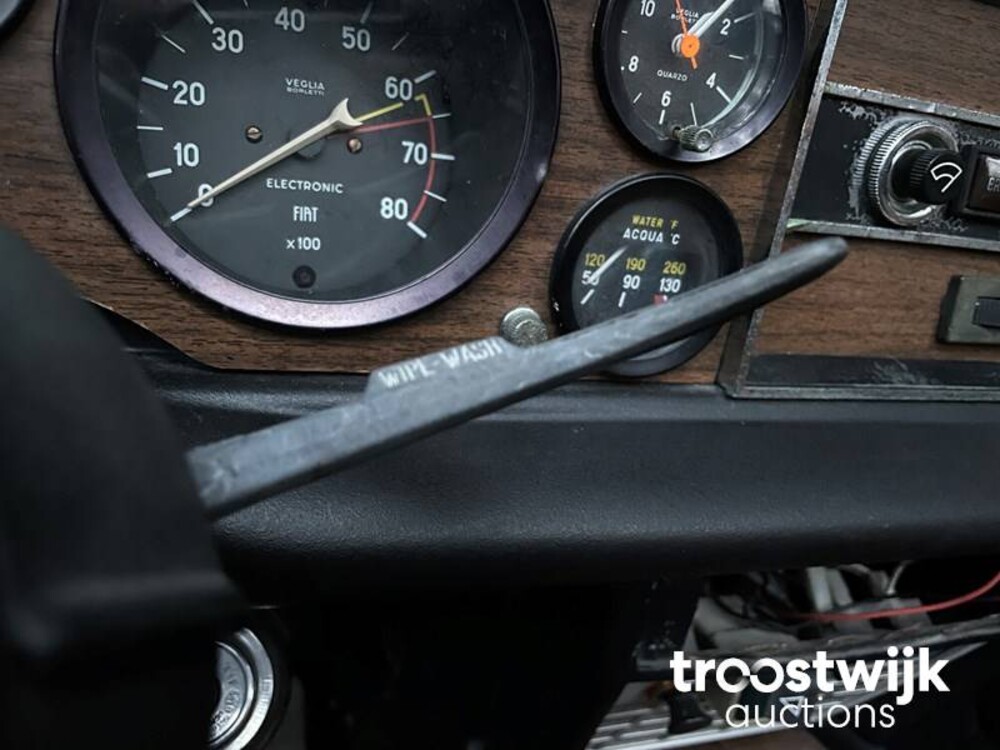 Fiat 124 1800 Sport Spider 84pk 1977, RL-FR-82