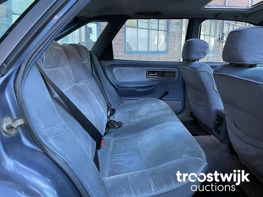 Ford Scorpio 2.8i V6 GHIA 150pk 1996, 54-SLG-5