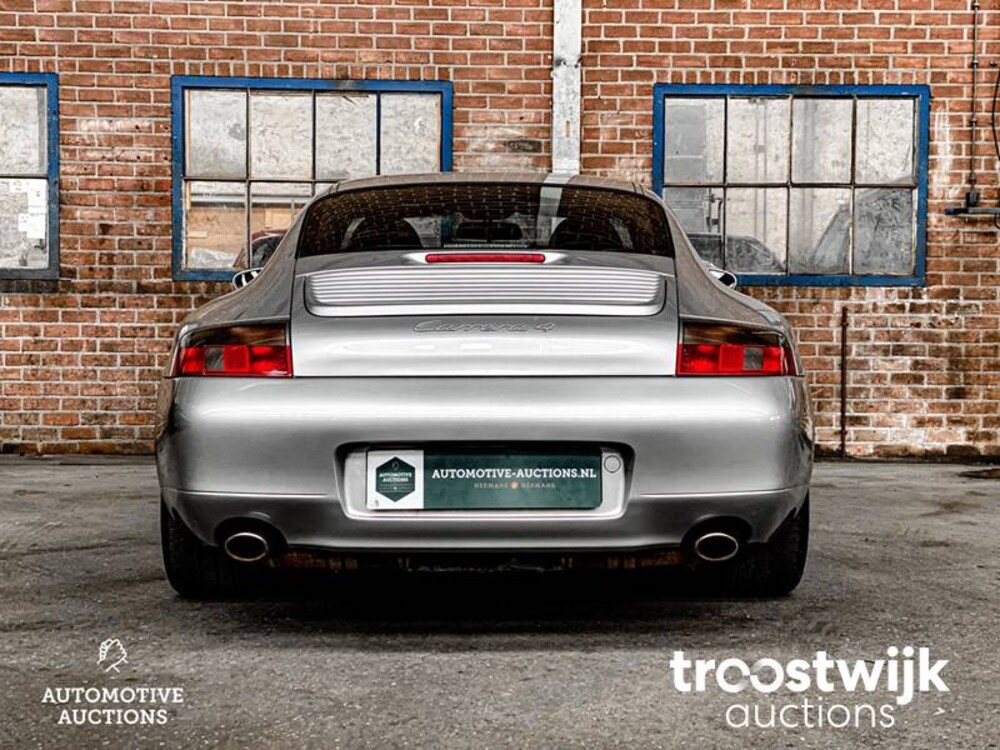 Porsche 911 996 Carrera 4 3.4 300pk 2002 -Youngtimer-