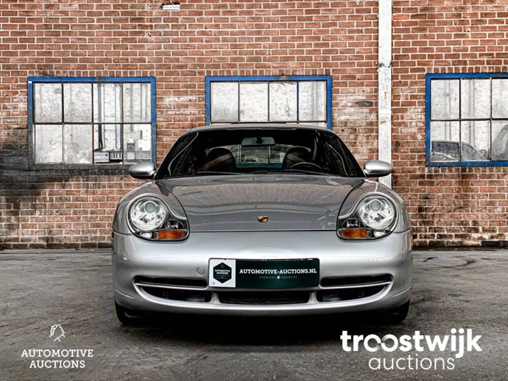 Porsche 911 996 Carrera 4 3.4 300pk 2002 -Youngtimer-