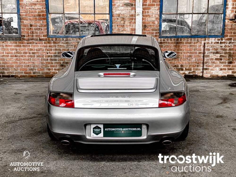 Porsche 911 996 Carrera 4 3.4 300pk 2002 -Youngtimer-