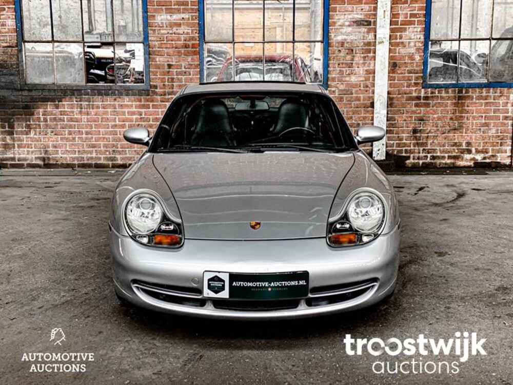 Porsche 911 996 Carrera 4 3.4 300pk 2002 -Youngtimer-