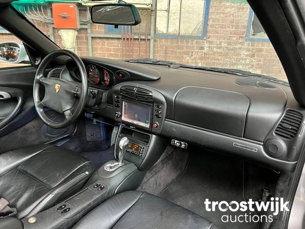 Porsche 911 996 Carrera 4 3.4 300pk 2002 -Youngtimer-