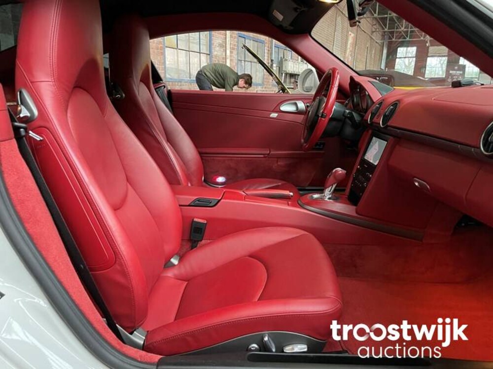 Porsche Cayman 987.2 2.9 PDK 262pk 2010