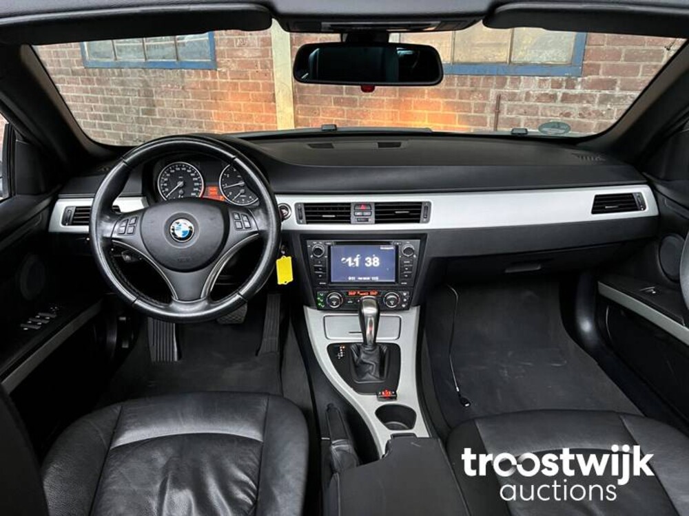 BMW 320i Cabriolet 3-serie 170pk 2008, G-542-RS