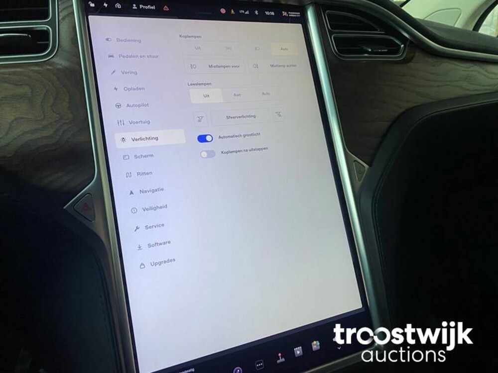 Tesla Model X 90D Base 420pk 2017